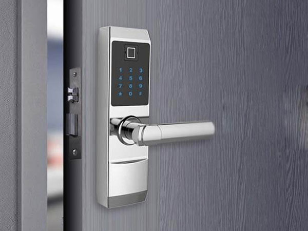 石嘴山市24小时上门开锁公司