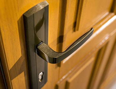 石嘴山市24小时上门开锁公司